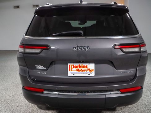 Used 2023 Jeep Grand Cherokee L Limited AWD/4WD image 8