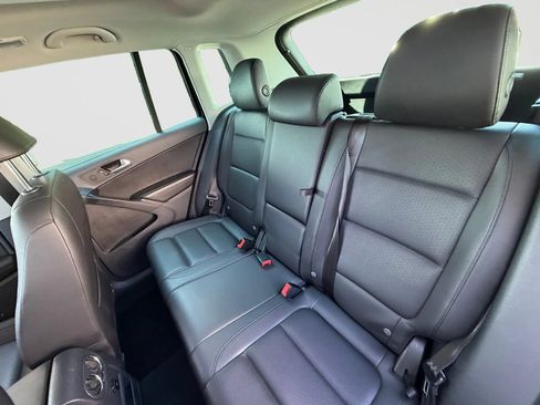 Used 2012 Volkswagen Tiguan S AWD/4WD image 15