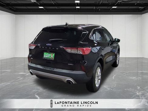 Used 2022 Ford Escape SE w/ Convenience Package image 6