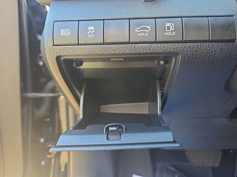 Used 2022 Toyota Camry XSE image 23