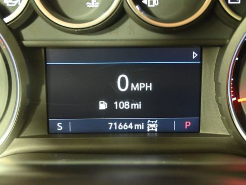 Used 2021 Chevrolet Silverado 1500 LTZ w/ Safety Package II AWD/4WD image 26