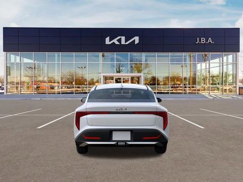 New 2026 Kia K4 FWD image 5