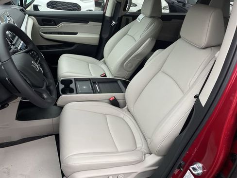 New 2026 Honda Odyssey EX-L image 15