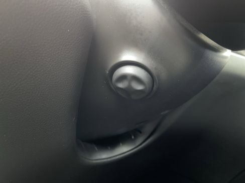 Used 2023 Cadillac XT6 Sport image 25