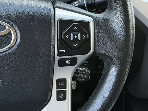 Used 2018 Toyota Tundra Limited w/ Limited Premium Package AWD/4WD image 14
