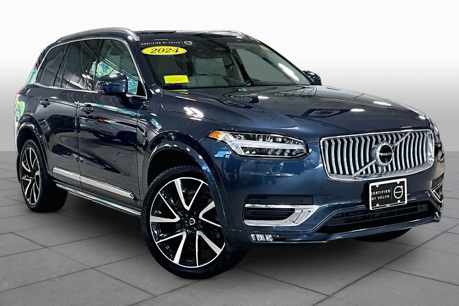 Used 2024 Volvo XC90 B6 Plus w/ Protection Package AWD/4WD image 3