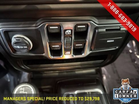 Used 2021 Jeep Wrangler Unlimited Sahara image 18