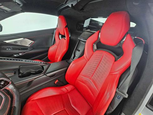Used 2020 Chevrolet Corvette Stingray Premium Cpe w/ 3LT Preferred Equipment Group RWD image 17