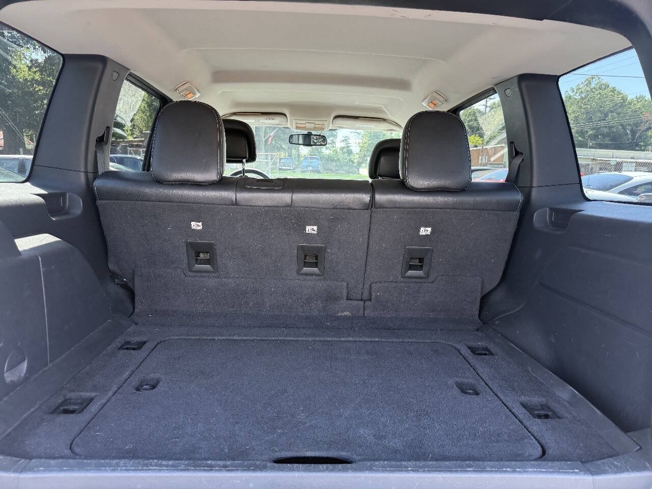 Used 2012 Jeep Liberty Sport AWD/4WD image 15