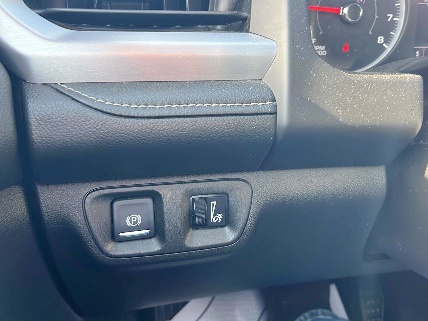Used 2019 GMC Acadia SLE AWD/4WD image 13
