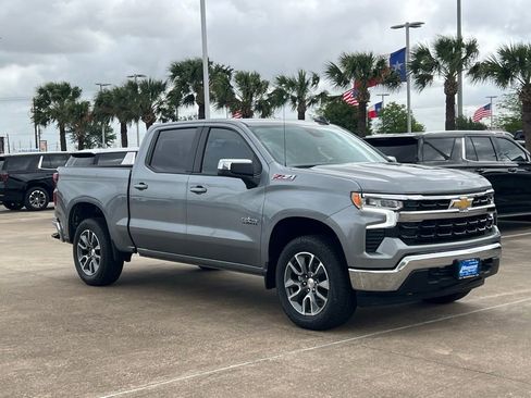 New 2026 Chevrolet Silverado 1500 LT w/ Texas Edition Plus image 3
