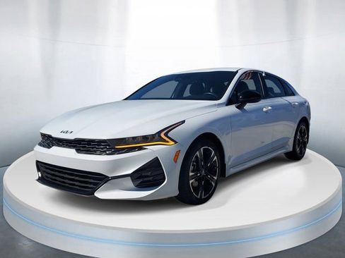 Used 2023 Kia K5 GT-Line image 2