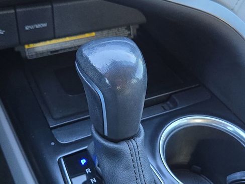 Used 2020 Toyota Camry XSE image 24