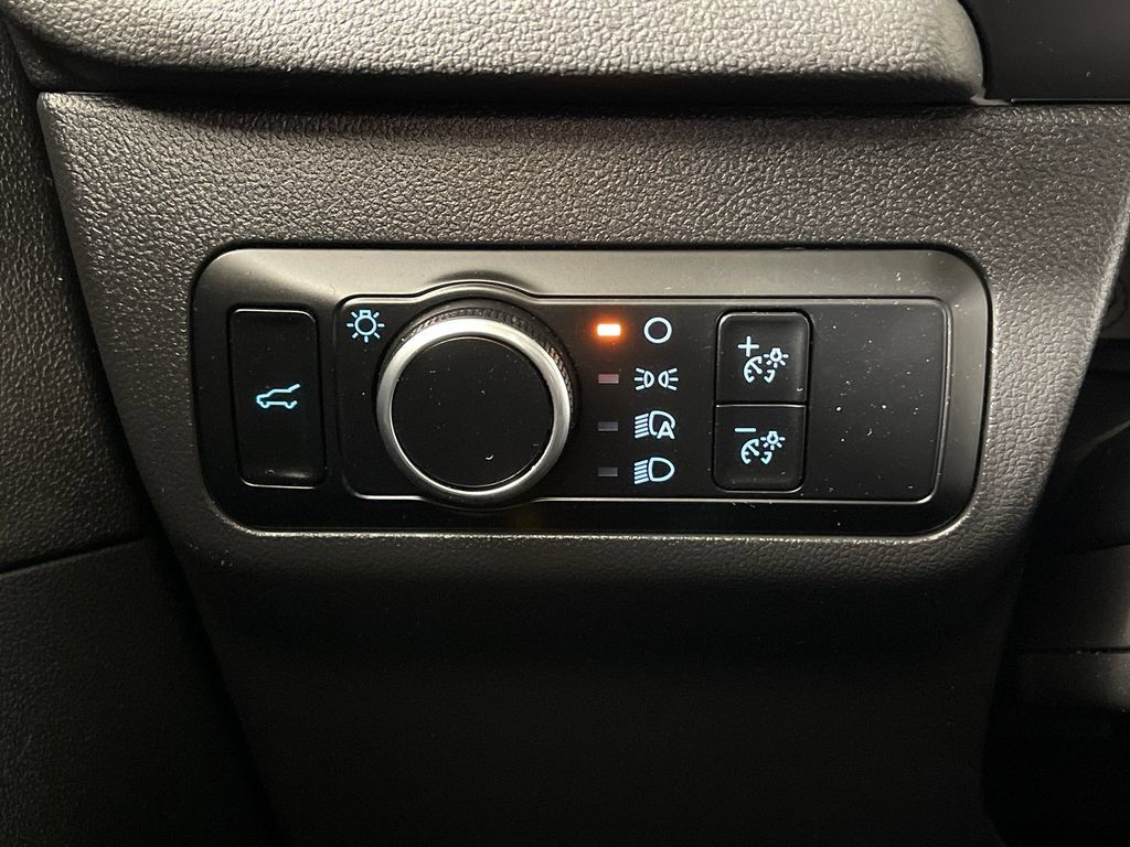 Used 2024 Ford Escape Active AWD/4WD image 30
