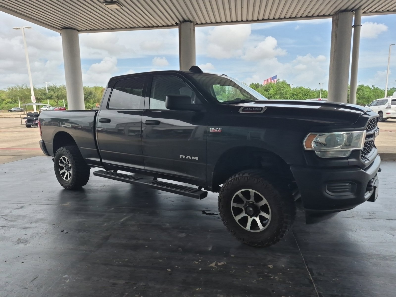 Used 2020 RAM 2500 Tradesman AWD/4WD image 4