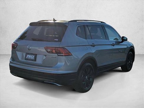 Used 2019 Volkswagen Tiguan SE image 5
