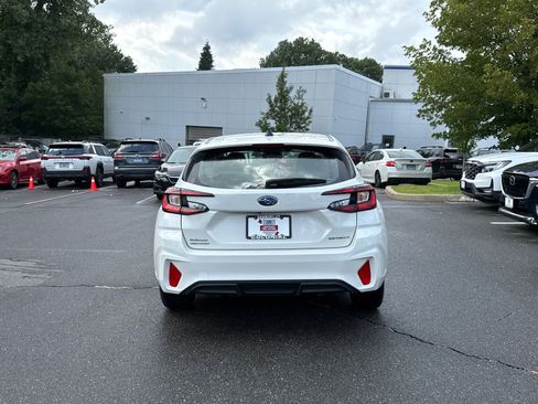 Certified 2024 Subaru Impreza 2.0i AWD/4WD image 5