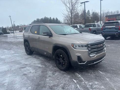 Used 2023 GMC Acadia AT4 w/ Preferred Package image 4