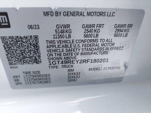 Used 2024 GMC Sierra 2500 Denali w/ Denali Reserve Package AWD/4WD image 2