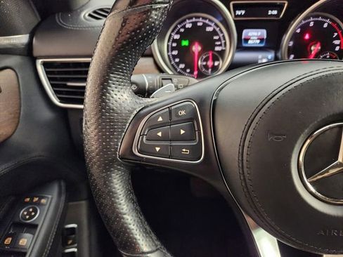 Used 2017 Mercedes-Benz GLS 450 4MATIC image 27