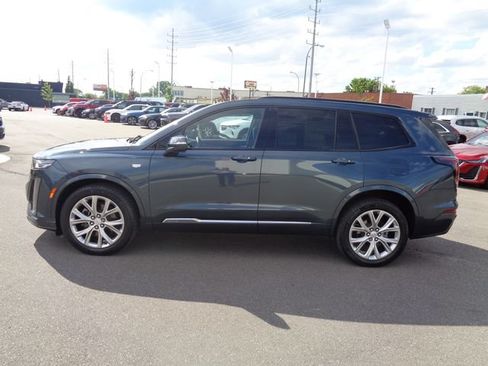 Used 2020 Cadillac XT6 Sport AWD/4WD image 11