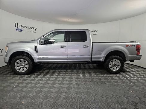 Certified 2021 Ford F250 Platinum w/ FX4 Off-Road Package image 8