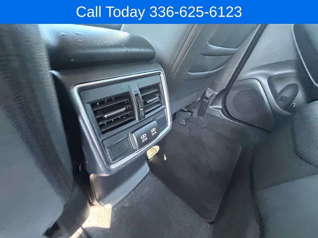 Used 2023 Subaru Forester Premium AWD/4WD image 17
