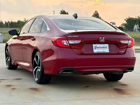 Used 2021 Honda Accord Sport image 6