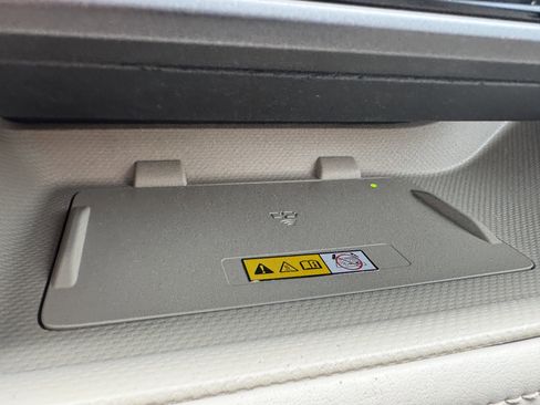 Used 2023 Toyota Highlander Limited image 30