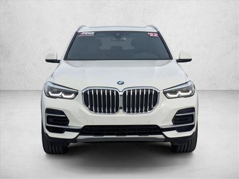 Used 2022 BMW X5 sDrive40i w/ Parking Assistance Package RWD image 2