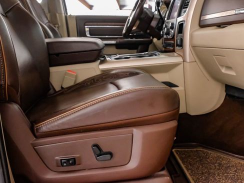 Used 2018 RAM 2500 Longhorn w/ Convenience Group AWD/4WD image 32