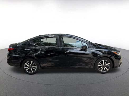 Used 2025 Nissan Versa SV FWD image 8