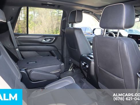 Used 2023 GMC Yukon SLT w/ SLT Premium Package AWD/4WD image 25