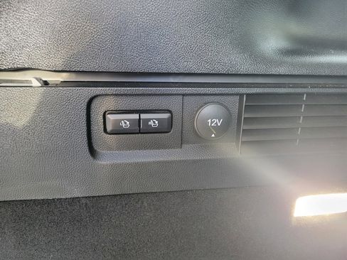 Certified 2022 Lincoln Nautilus AWD w/ Premium Package image 27