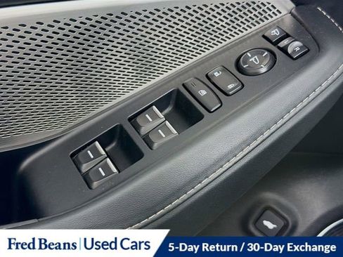Used 2023 Acura MDX SH-AWD w/ Technology Package image 18
