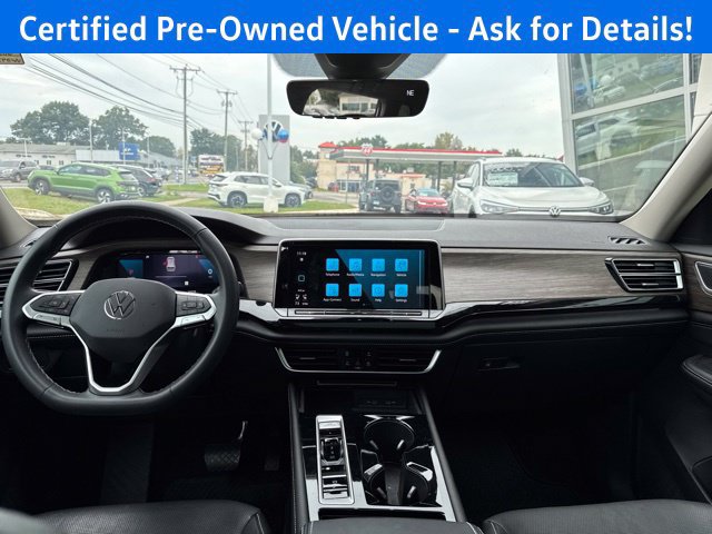 Certified 2024 Volkswagen Atlas SEL AWD/4WD image 4