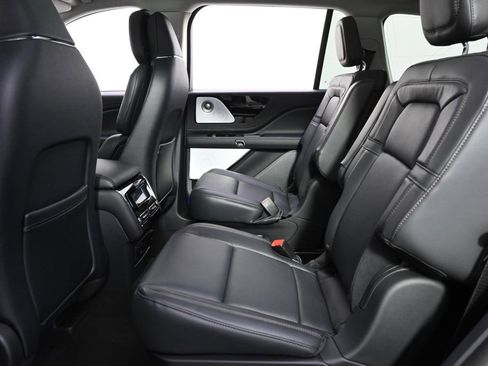 New 2026 Lincoln Aviator Reserve AWD/4WD image 22