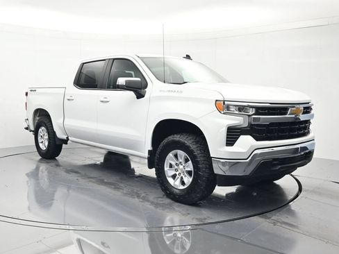 Certified 2025 Chevrolet Silverado 1500 LT AWD/4WD image 3