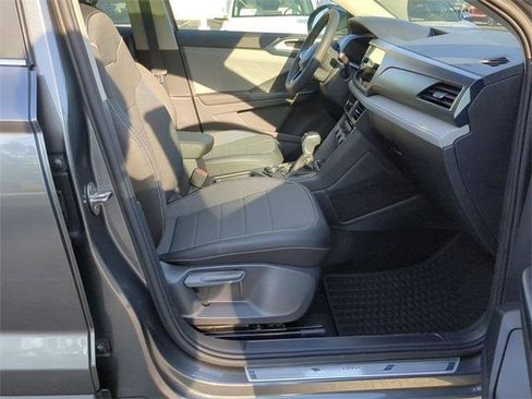 New 2024 Volkswagen Taos SE image 35