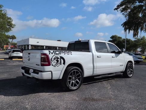 Used 2019 RAM 1500 Laramie AWD/4WD image 4