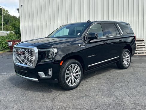 Used 2024 GMC Yukon Denali w/ Max Trailering Package AWD/4WD image 2
