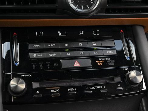 Used 2024 Lexus IS 350 F Sport RWD image 27