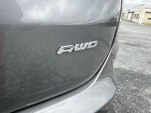 Certified 2024 Ford Edge SEL w/ Convenience Package AWD/4WD image 12