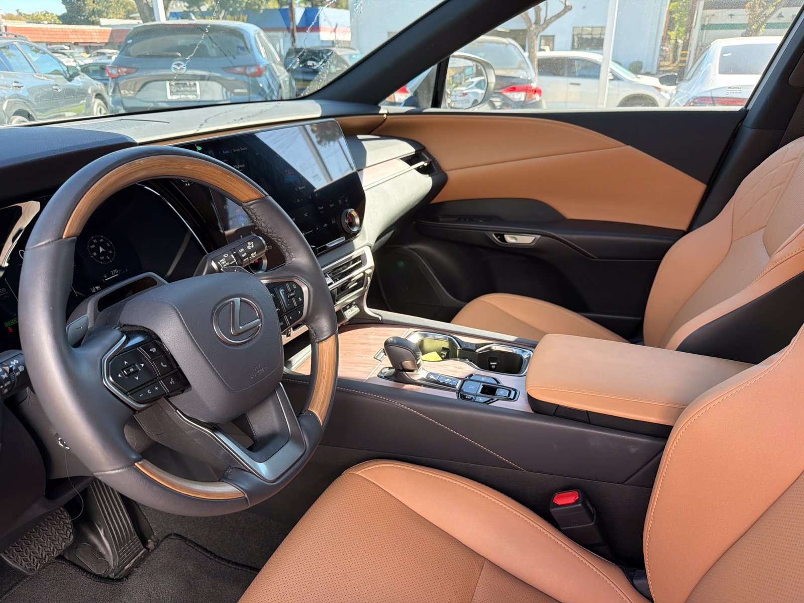 Used 2026 Lexus RX 350h w/ Convenience Package AWD/4WD image 6
