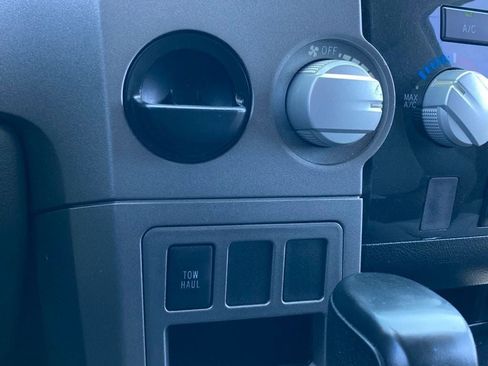 Used 2012 Toyota Tundra 2WD Double Cab w/ SR5 Pkg image 23