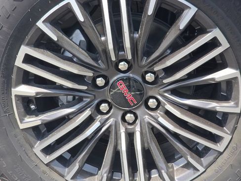 New 2026 GMC Yukon Elevation w/ Elevation Premium Package AWD/4WD image 11