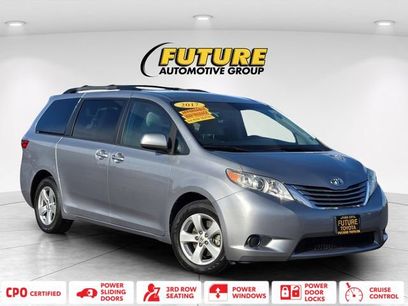 Certified 2017 Toyota Sienna LE