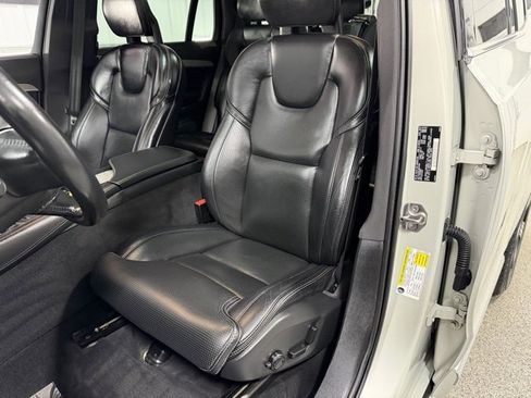 Used 2022 Volvo XC90 T6 Inscription w/ Advanced Package image 23