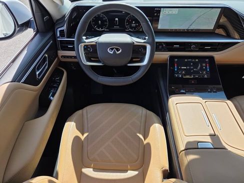 Certified 2026 INFINITI QX80 Luxe w/ Cargo Package AWD/4WD image 15