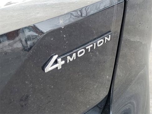 New 2026 Volkswagen Atlas SEL image 7